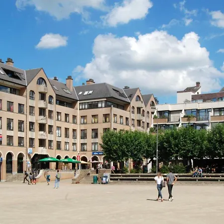 Apartment Duplex Au Coeur De Louvain-la-Neuve